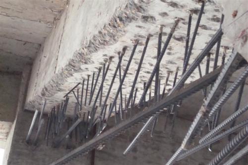 加固施工現(xiàn)場 加固施工現(xiàn)場